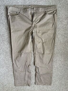 Men's Khaki Chino Pants - Tan